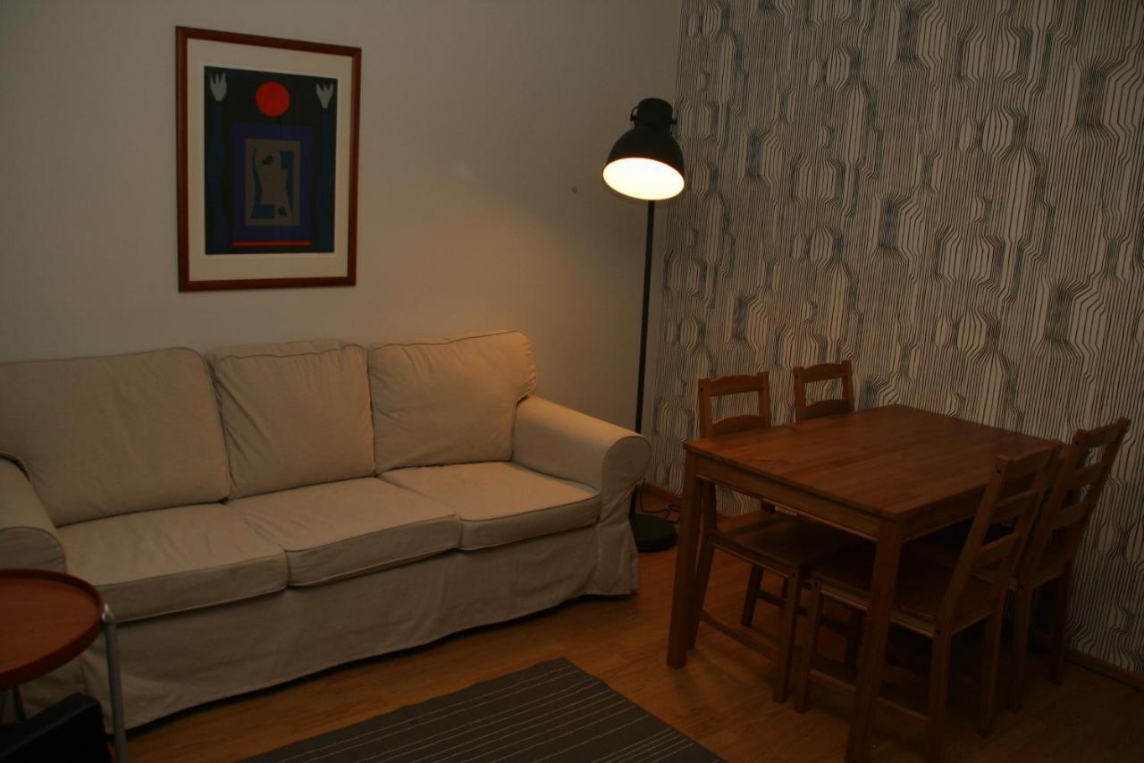 City Apartments Turku - 1 Bedroom Apartment With Private Sauna Bilik gambar