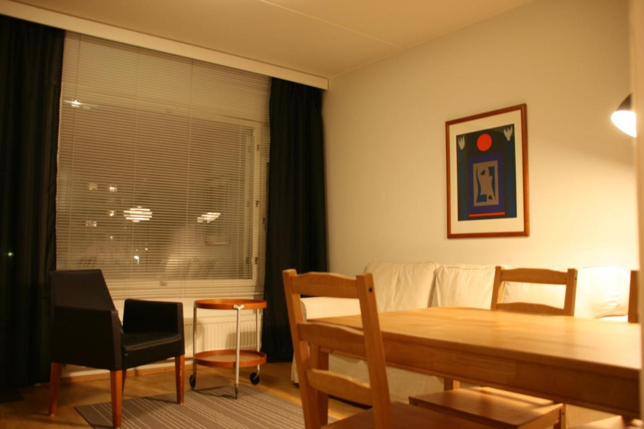 City Apartments Turku - 1 Bedroom Apartment With Private Sauna Bilik gambar